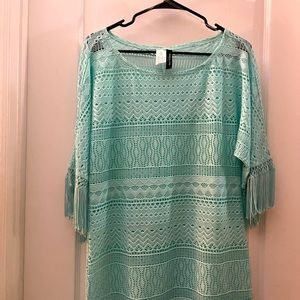 Kenneth Cole beautifully knit top w/ fringe laced details